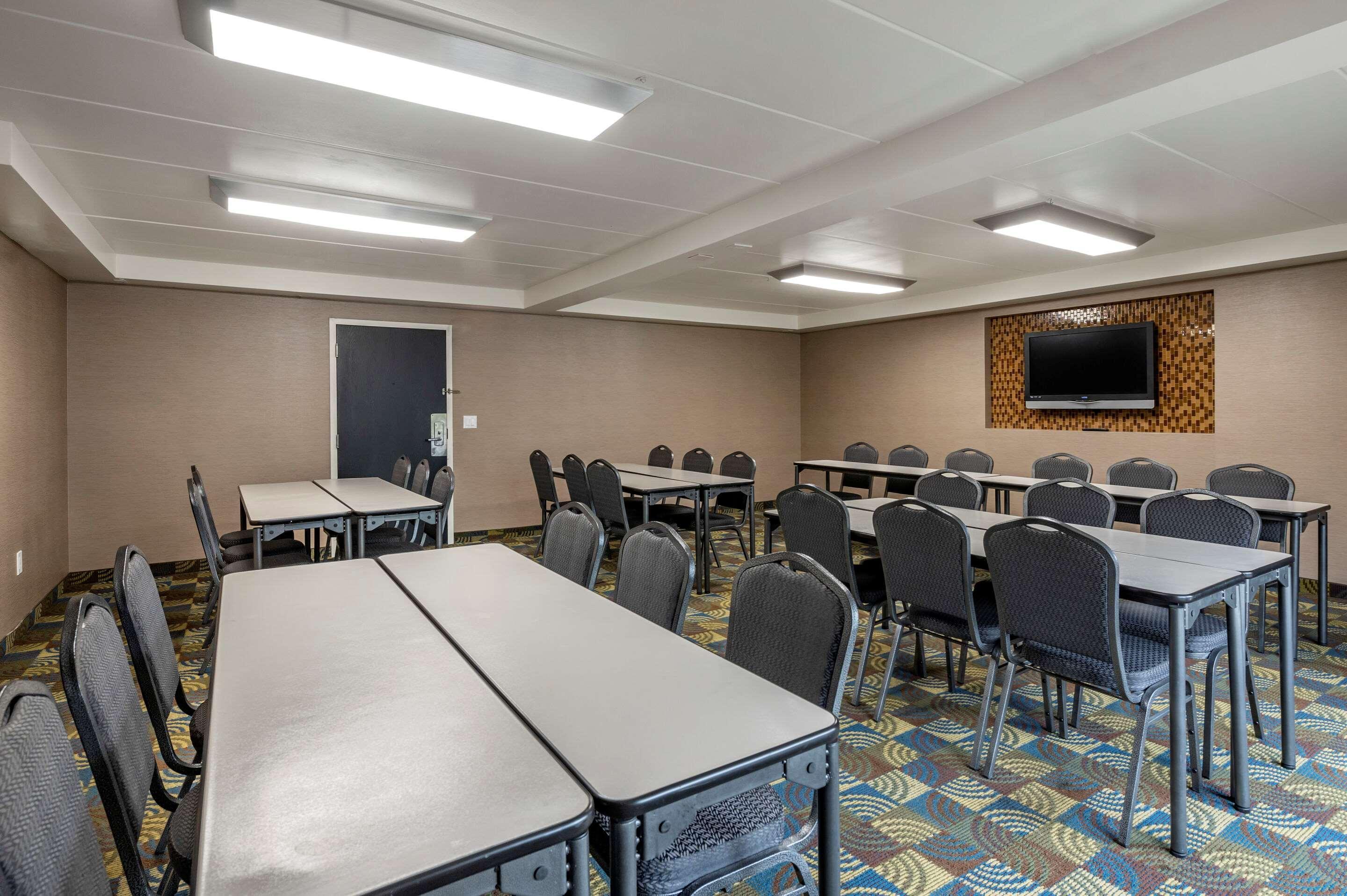 Comfort Inn Northeast Mason Zewnętrze zdjęcie